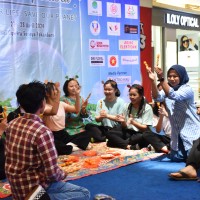 Penampilan Peserta Didik SMP-SMK Metta Maitreya di Vegan Festival